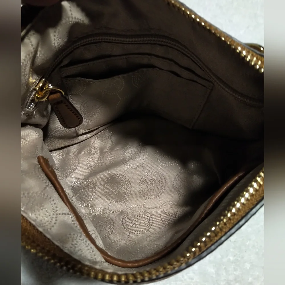 BRAND NEW Authentic Michael Kors Purse